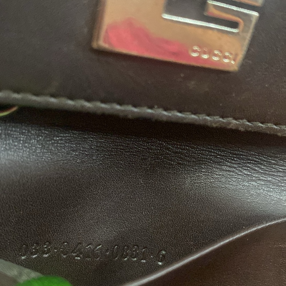Gucci Key Holder - Picture 3 of 6
